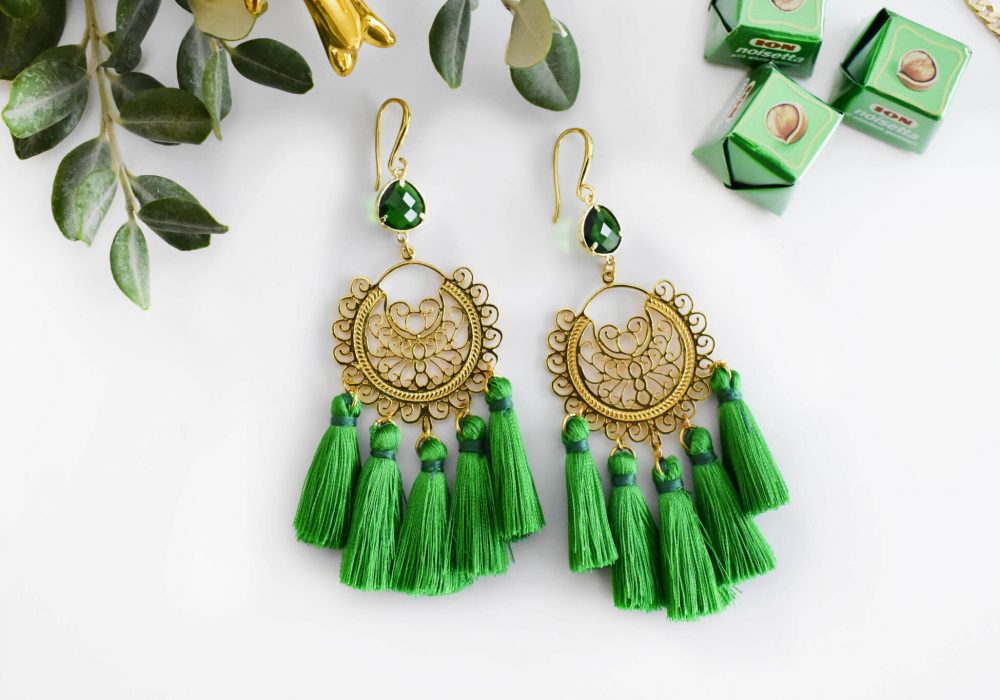 Tassels and filigree collection